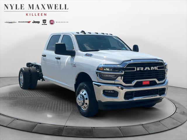 2026 RAM Ram 3500 Chassis Cab RAM 3500 TRADESMAN CREW CAB CHASSIS 4X4 60 CA 2026 RAM Ram 3500 Chassis Cab RAM 3500 TRADESMAN CREW CAB CHASSIS 4X4 60 CA