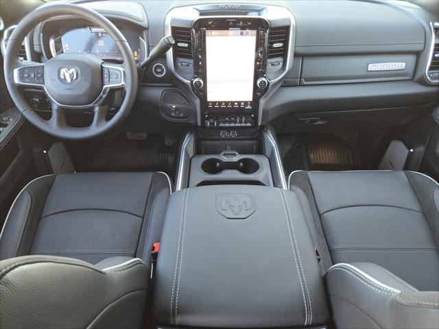 2026 RAM Ram 5500 Chassis Cab RAM 5500 BIG HORN CHASSIS CREW CAB 4X4 84 CA 2026 RAM Ram 5500 Chassis Cab RAM 5500 BIG HORN CHASSIS CREW CAB 4X4 84 CA