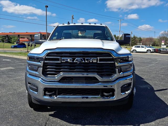 2026 RAM Ram 5500 Chassis Cab RAM 5500 TRADESMAN CHASSIS REGULAR CAB 4X4 84 CA