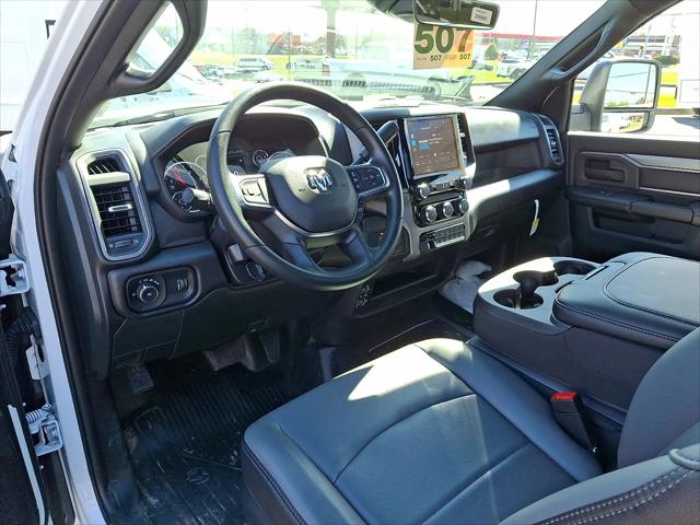 2026 Ram 5500 Chassis Cab Tradesman/Big Horn