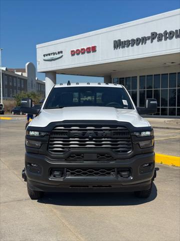 2026 RAM Ram 3500 RAM 3500 TRADESMAN CREW CAB 4X4 8 BOX