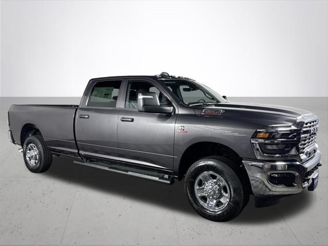 2026 Ram 3500 Tradesman Crew Cab 4x4 8' Box