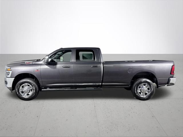 2026 Ram 3500 Tradesman Crew Cab 4x4 8' Box