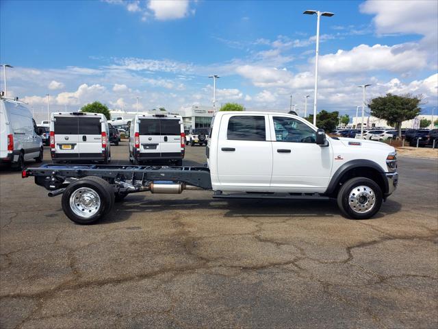 2026 RAM Ram 5500 Chassis Cab RAM 5500 TRADESMAN CHASSIS CREW CAB 4X4 84 CA