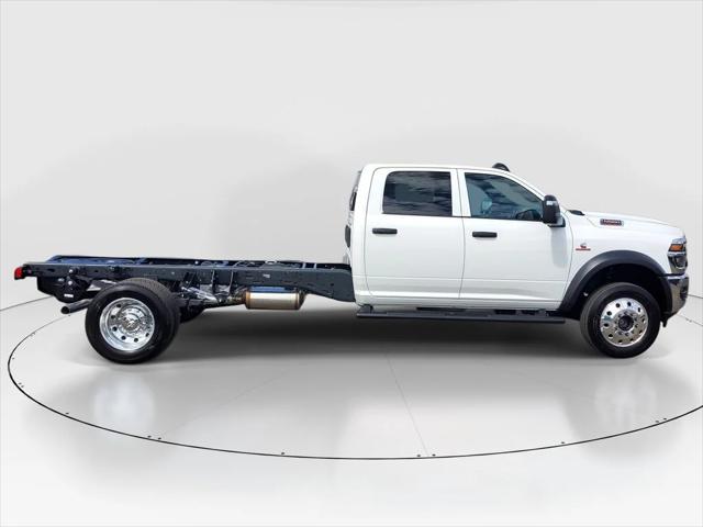 2026 RAM Ram 5500 Chassis Cab RAM 5500 TRADESMAN CHASSIS CREW CAB 4X4 84 CA