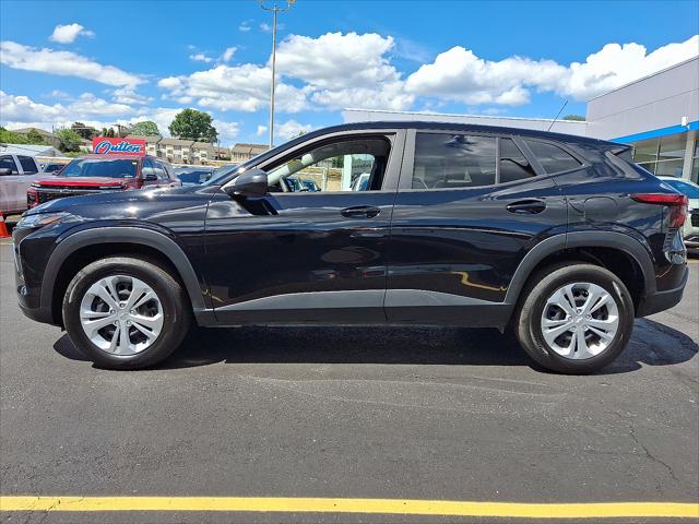 2025 Chevrolet Trax FWD LS