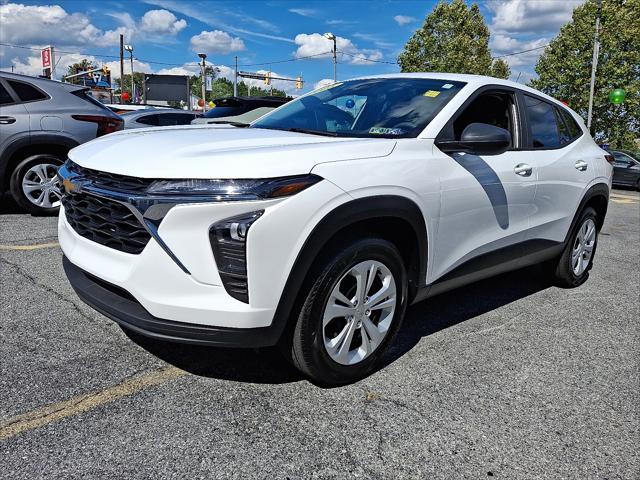 2025 Chevrolet Trax FWD LS
