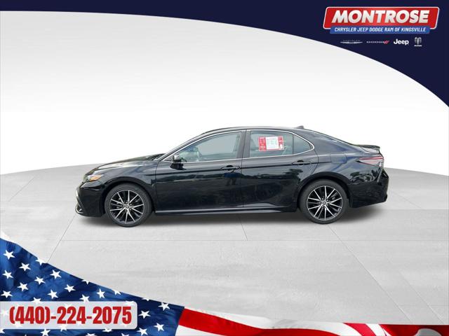 2022 Toyota Camry SE