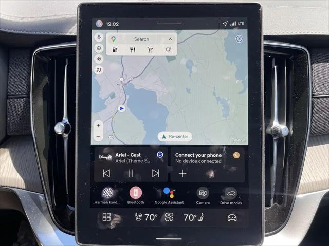 2026 Volvo XC90 Ultra Dark Theme, B6 AWD Gas (mild hybrid), Gasoline, 7 Seats