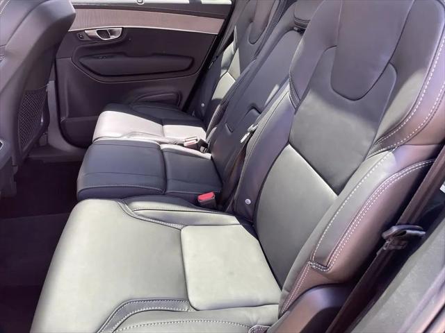 2026 Volvo XC90 Ultra Dark Theme, B6 AWD Gas (mild hybrid), Gasoline, 7 Seats