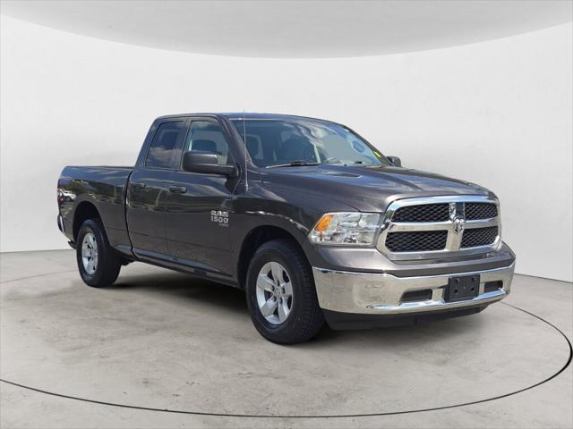 2024 RAM 1500 Classic SLT Quad Cab 4x2 64 Box