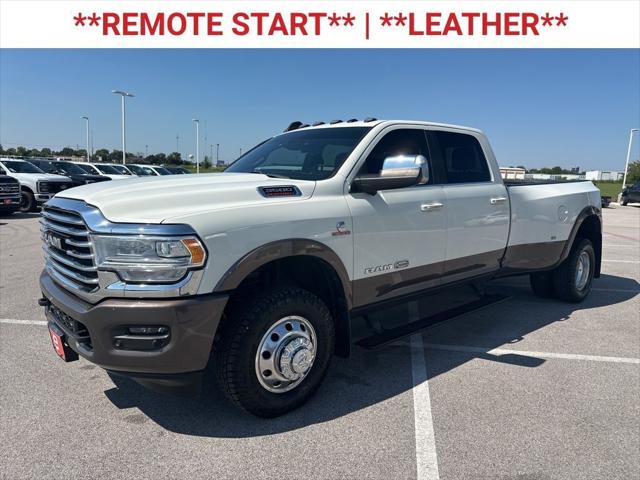 2020 RAM 3500 Laramie Longhorn Crew Cab 4x4 8 Box