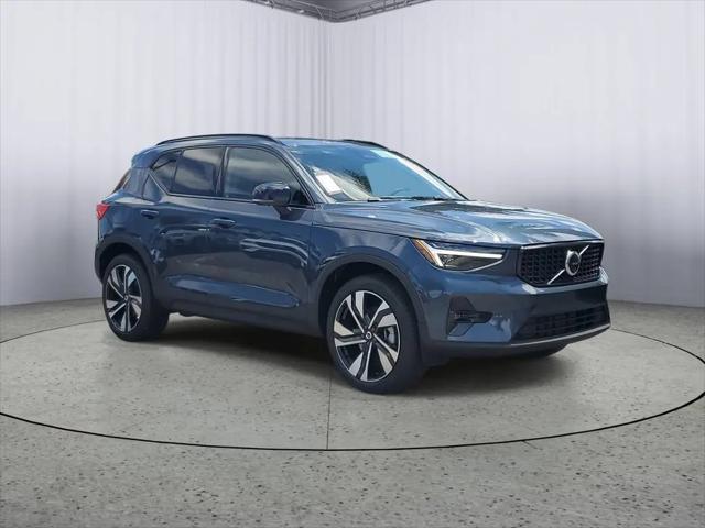 2026 Volvo XC40 Ultra, B5 AWD Gas mild hybrid, Dark for sale in Fort Myers, FL