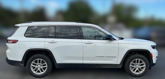 2023 Jeep Grand Cherokee L Laredo 4x4