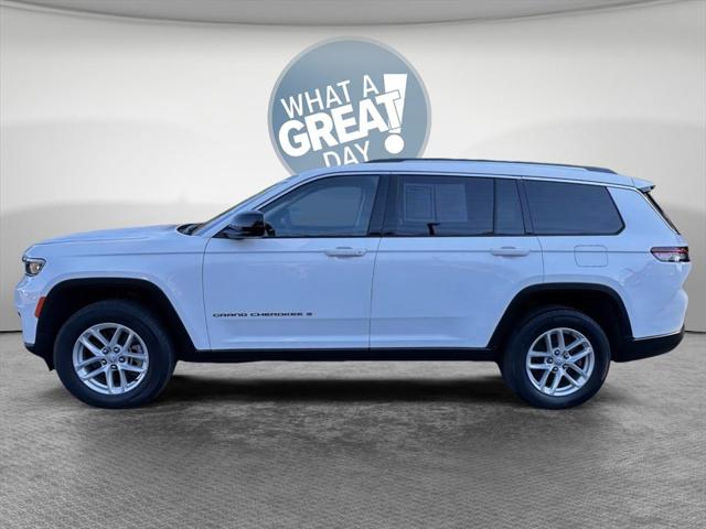 2023 Jeep Grand Cherokee L Laredo 4x4 2023 Jeep Grand Cherokee L Laredo 4x4