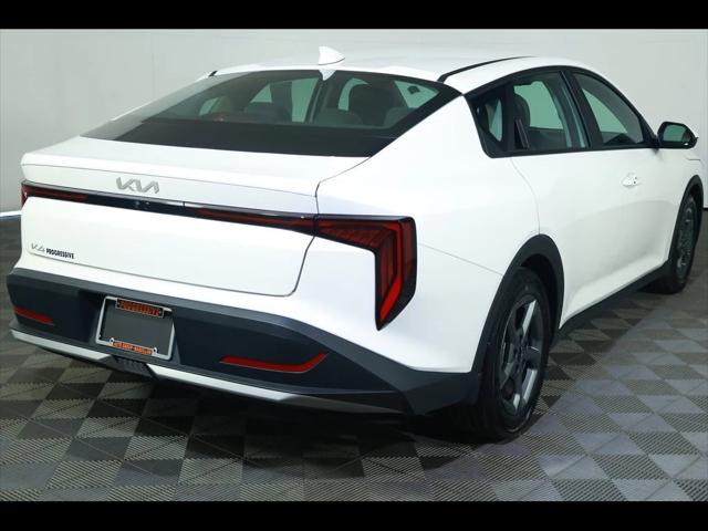2025 Kia K4 LXS