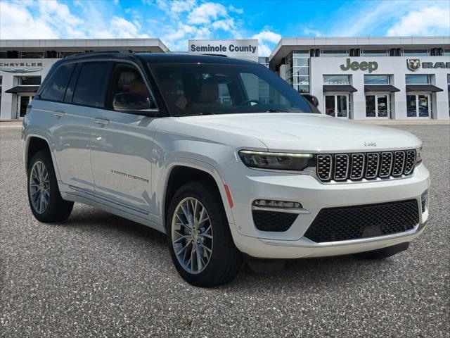 2022 Jeep Grand Cherokee Summit 4x2