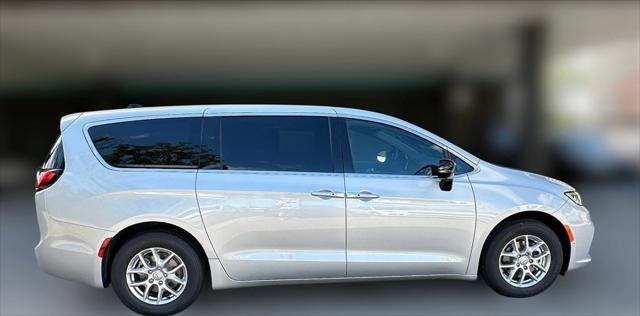 2026 Chrysler Pacifica PACIFICA SELECT 2026 Chrysler Pacifica PACIFICA SELECT