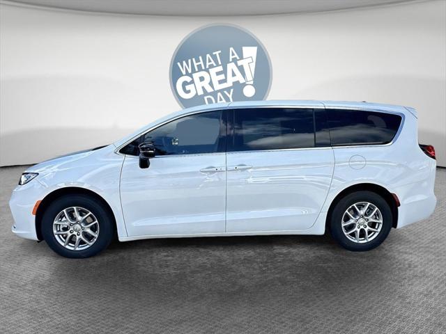 2026 Chrysler Pacifica PACIFICA SELECT 2026 Chrysler Pacifica PACIFICA SELECT