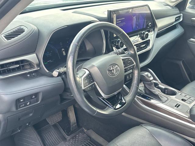 2023 Toyota Highlander Hybrid Limited