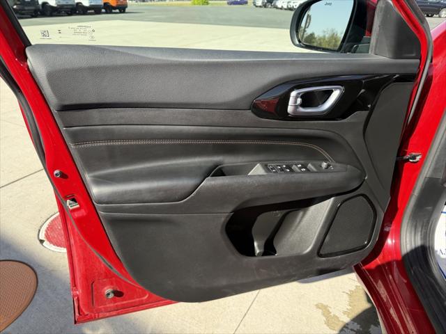 2023 Jeep Compass (RED) Edition 4x4