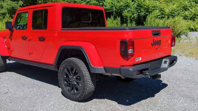 2025 Jeep Gladiator GLADIATOR NIGHTHAWK 4X4