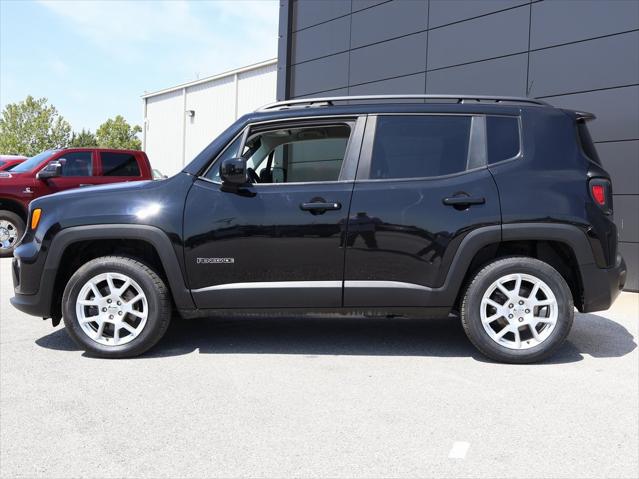 2020 Jeep Renegade Latitude 4X4 2020 Jeep Renegade Latitude 4X4