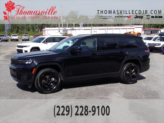 2023 Jeep Grand Cherokee L Altitude 4x2