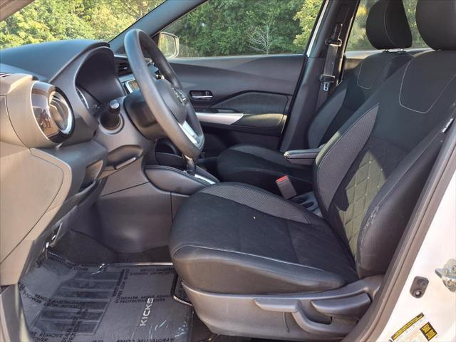 2020 Nissan Kicks SV Xtronic CVT