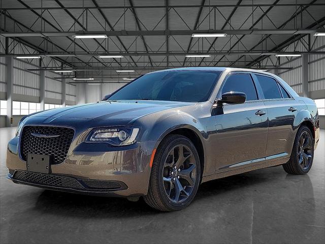 2020 Chrysler 300 Touring