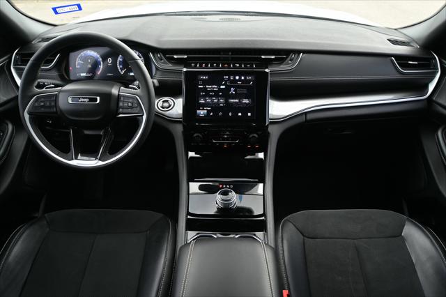 2023 Jeep Grand Cherokee L Altitude 4x4