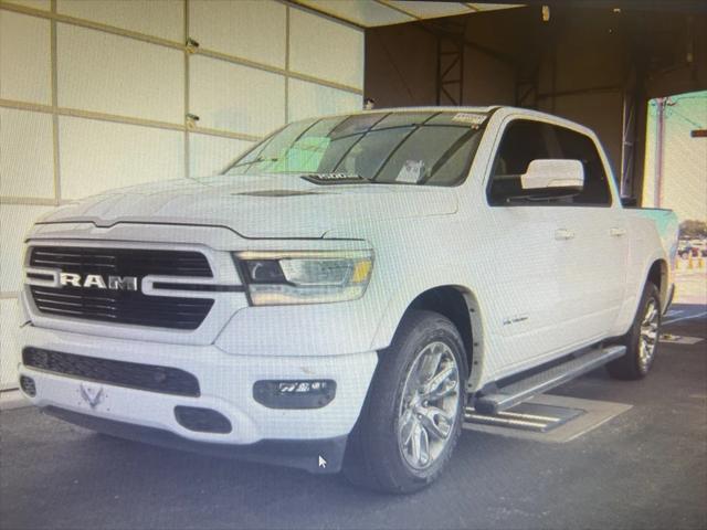 2022 RAM 1500 Laramie Crew Cab 4x4 57 Box