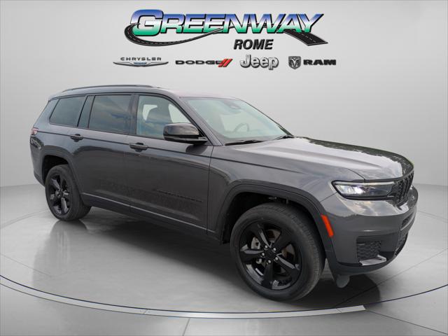 2022 Jeep Grand Cherokee L Altitude 4x2