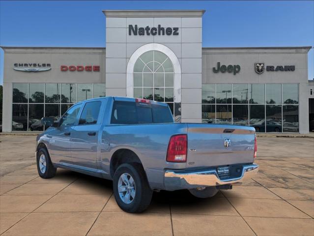2023 RAM 1500 Classic SLT Crew Cab 4x4 57 Box 2023 RAM 1500 Classic SLT Crew Cab 4x4 57 Box