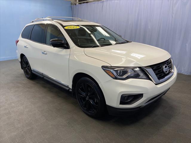 2017 Nissan Pathfinder Platinum