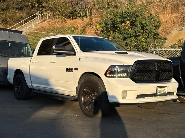 2017 RAM 1500 Night Crew Cab 4x4 57 Box