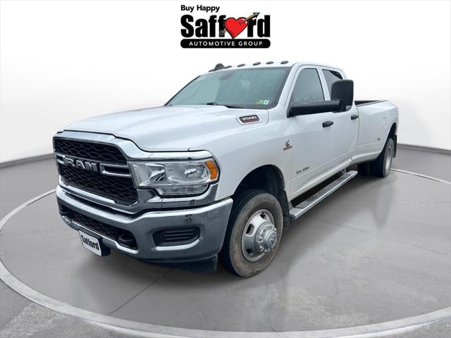 2022 RAM 3500 Tradesman Crew Cab 4x4 8 Box