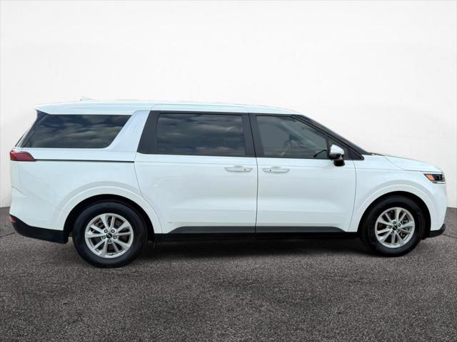 2024 Kia Carnival MPV LX Seat Package