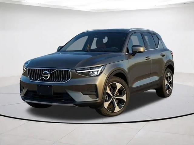 2026 Volvo XC40 Plus, B5 AWD Gas (mild hybrid), Dark for sale in Falls Church, VA