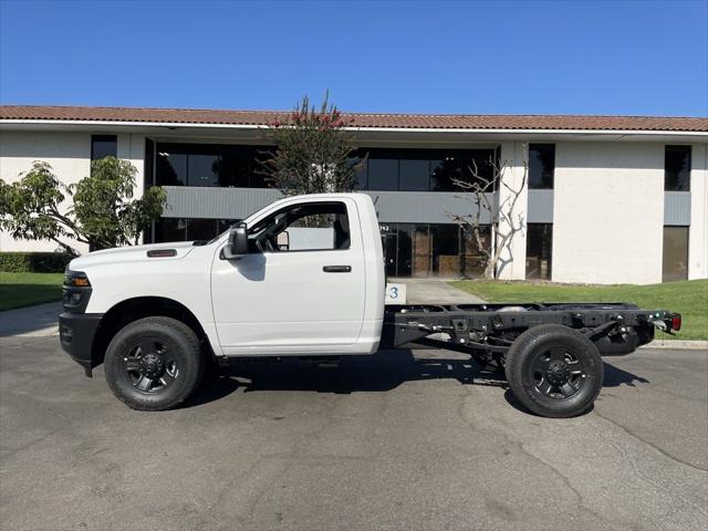 2025 RAM Ram 3500 Chassis Cab RAM 3500 TRADESMAN CHASSIS REGULAR CAB 4X2 60 CA 2025 RAM Ram 3500 Chassis Cab RAM 3500 TRADESMAN CHASSIS REGULAR CAB 4X2 60 CA