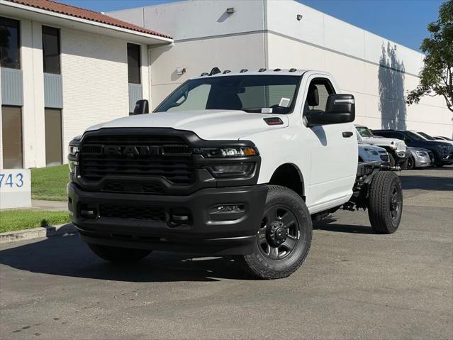 2025 RAM Ram 3500 Chassis Cab RAM 3500 TRADESMAN CHASSIS REGULAR CAB 4X2 60 CA