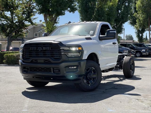2025 RAM Ram 3500 Chassis Cab RAM 3500 TRADESMAN CHASSIS REGULAR CAB 4X2 60 CA 2025 RAM Ram 3500 Chassis Cab RAM 3500 TRADESMAN CHASSIS REGULAR CAB 4X2 60 CA