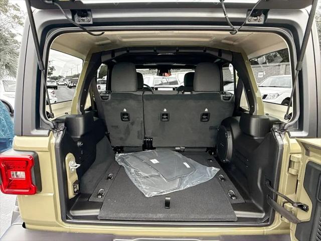 2025 Jeep Wrangler 4-Door Rubicon 4x4