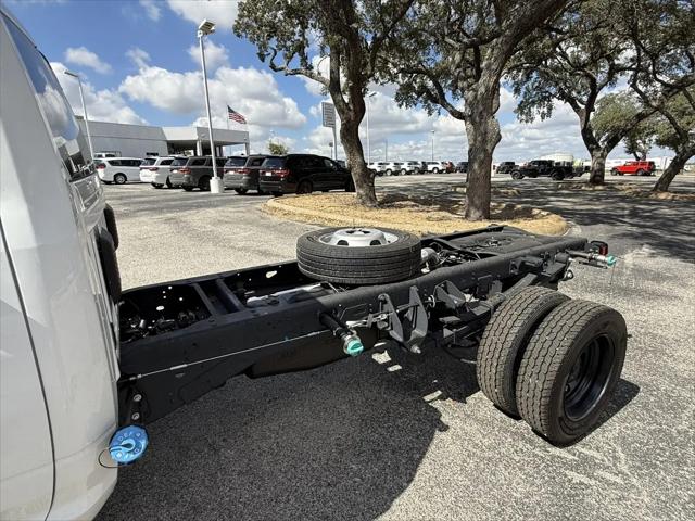 2025 Ram 5500 Tradesman/Big Horn