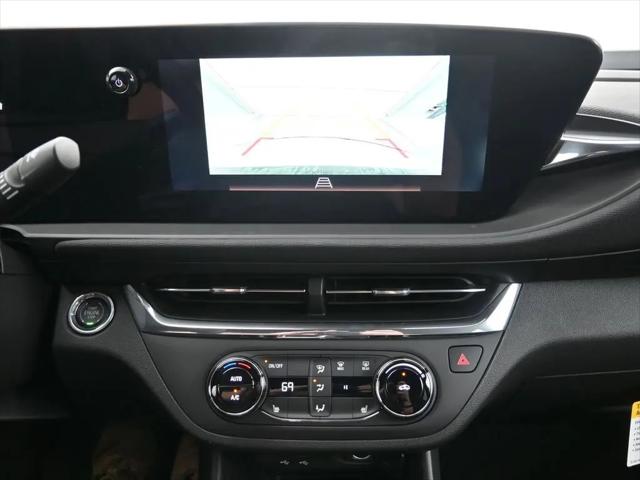2026 Buick NV Preferred FWD
