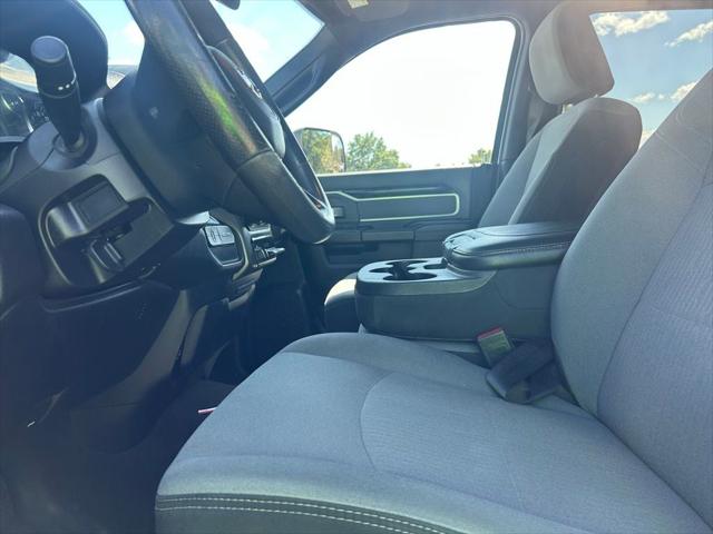 2022 RAM 2500 Big Horn Crew Cab 4x4 8 Box