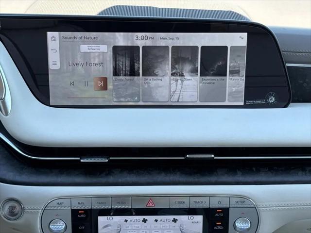 2026 Genesis G90 e-SC