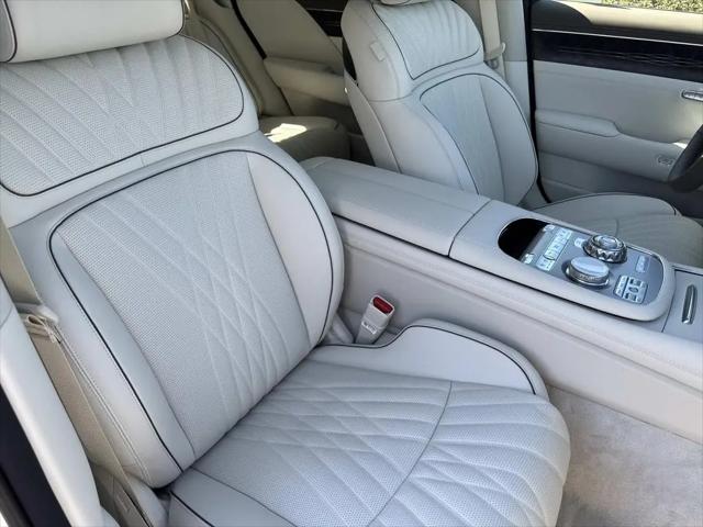 2026 Genesis G90 e-SC