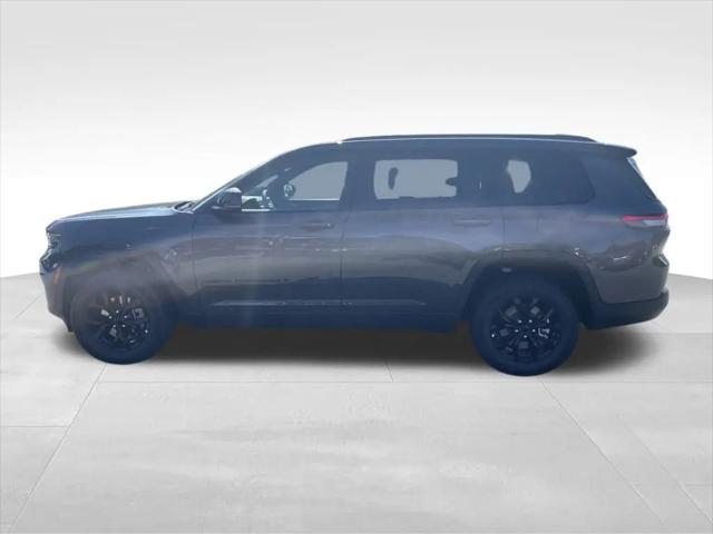 2025 Jeep Grand Cherokee L Altitude 4x4