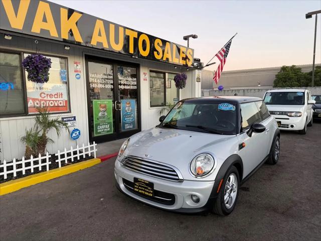 2012 MINI Cooper Cooper